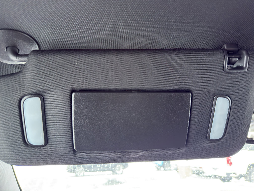 Used 2024 Chevrolet Colorado Z71 w/ Z71 Convenience Package 2 image 24