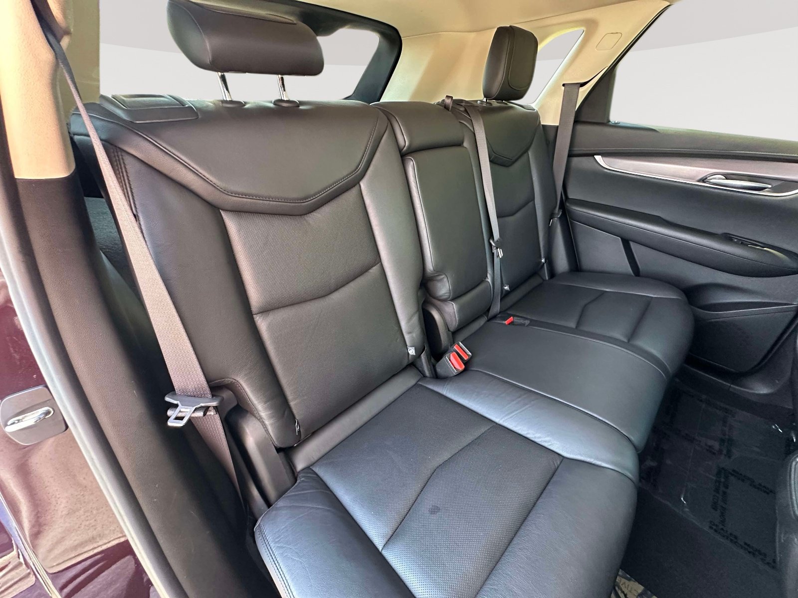 Used 2018 Cadillac XT5 Luxury w/ Driver Awareness Package AWD/4WD image 30