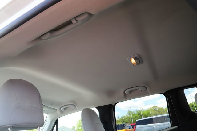 Used 2022 Jeep Renegade Latitude w/ Convenience Group AWD/4WD image 20