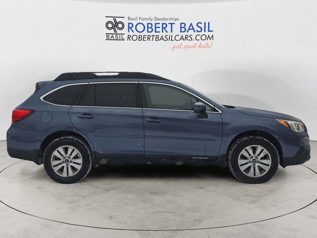 Used 2015 Subaru Outback 2.5i Premium image 6
