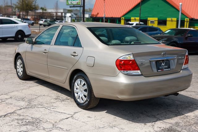 Used 2006 Toyota Camry LE FWD image 8