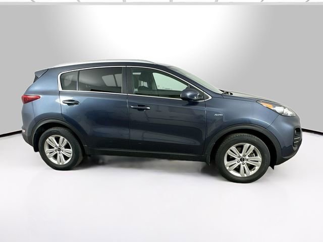 Used 2019 Kia Sportage LX w/ LX Popular Package image 4