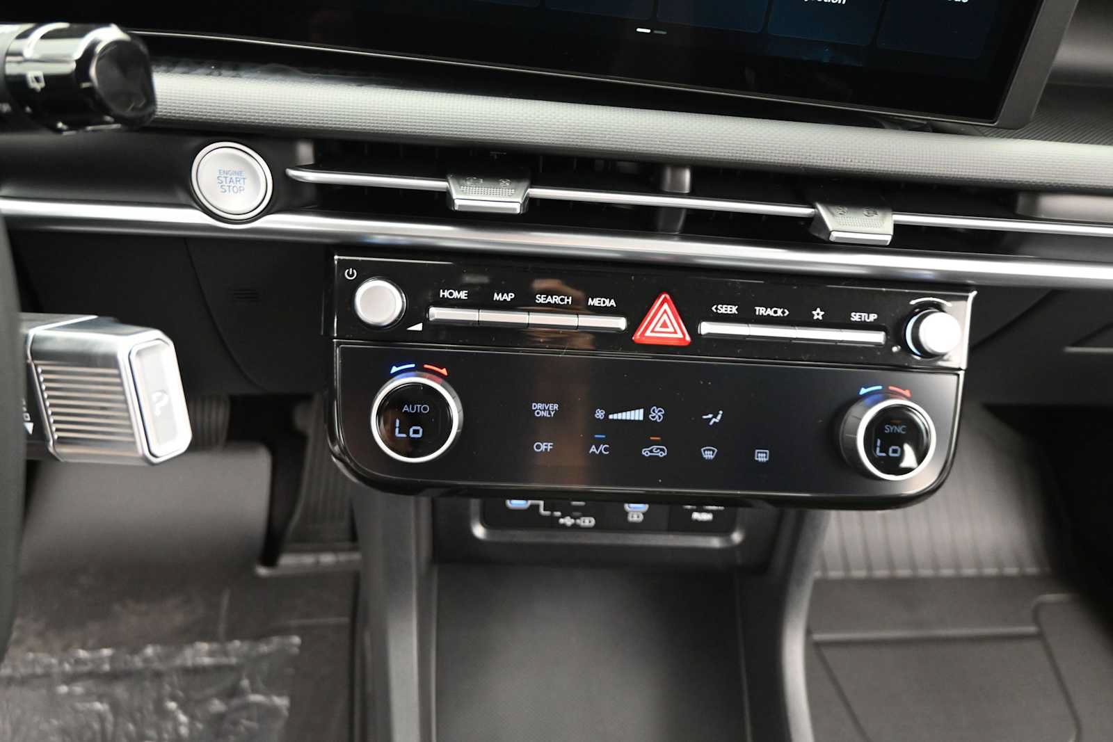 New 2026 Hyundai Tucson Blue SE FWD image 20