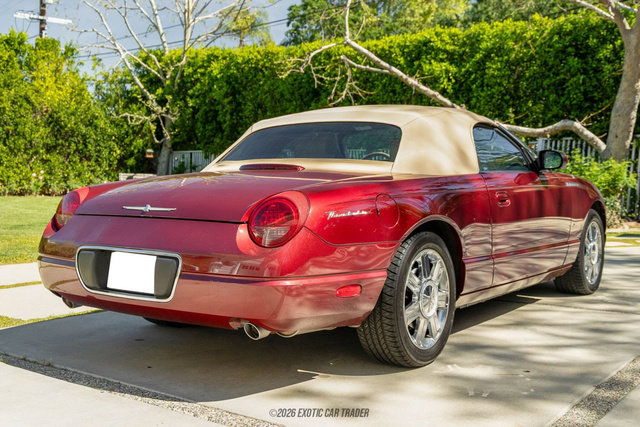 Used 2004 Ford Thunderbird Deluxe image 18