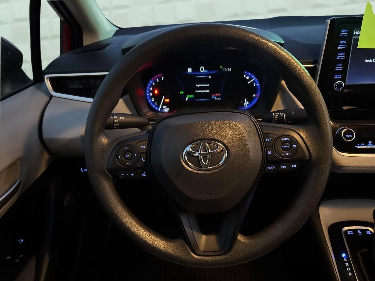 Used 2021 Toyota Corolla LE FWD image 22