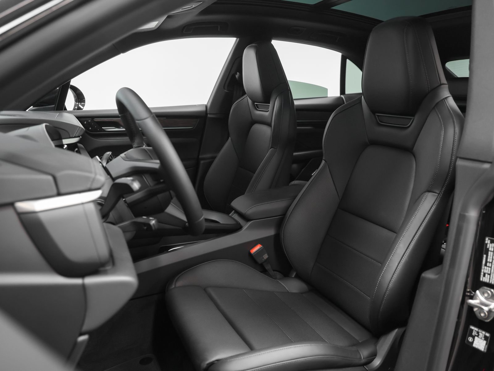 New 2026 Porsche Macan 4 Electric AWD/4WD image 5