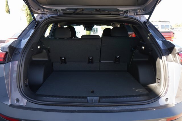 New 2025 Chevrolet Equinox EV LT image 8