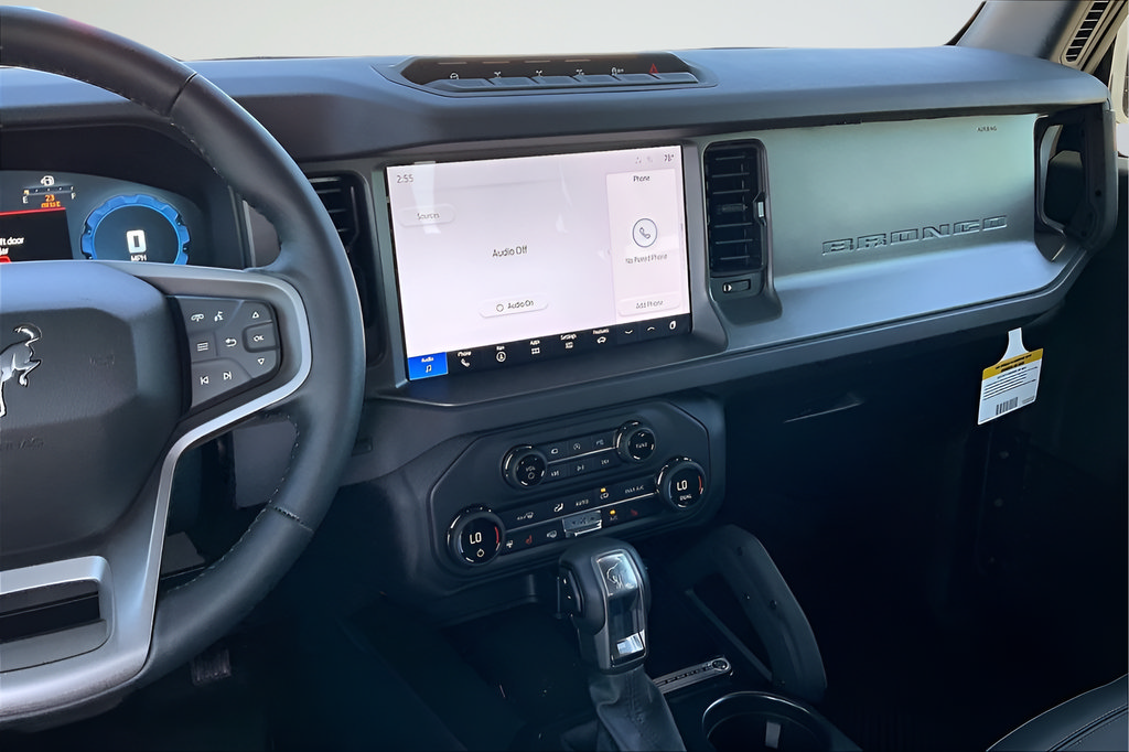 New 2025 Ford Bronco Badlands AWD/4WD image 8