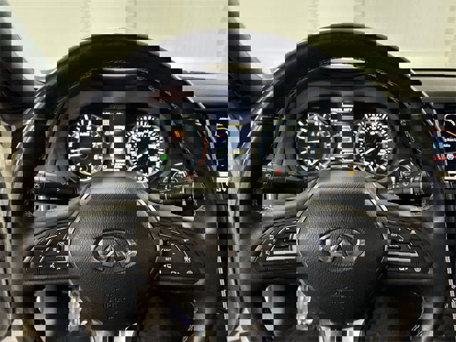 Used 2021 INFINITI Q50 Sensory image 11