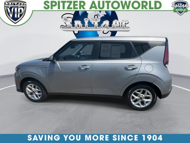 Certified 2023 Kia Soul LX w/ LX Technology Package FWD image 6