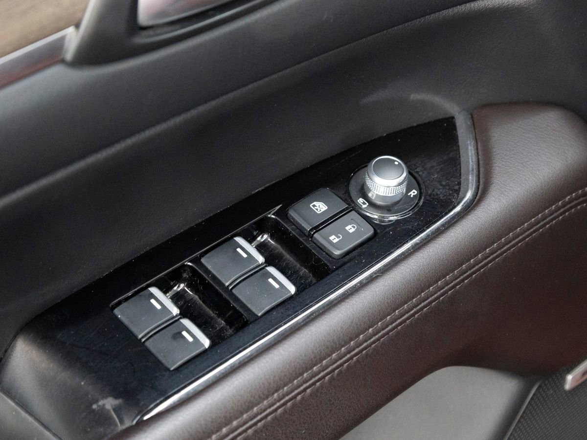 Used 2019 MAZDA CX-5 Signature image 19