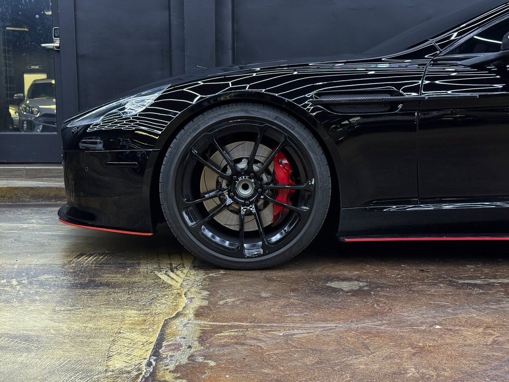 Used 2014 Aston Martin Rapide S image 4