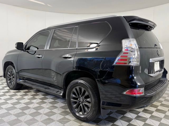 Used 2020 Lexus GX 460 Premium w/ Premium Package image 4