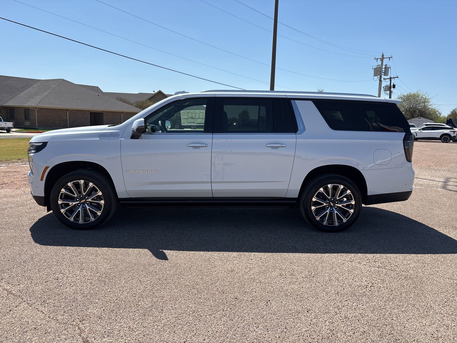New 2026 Chevrolet Suburban High Country image 2