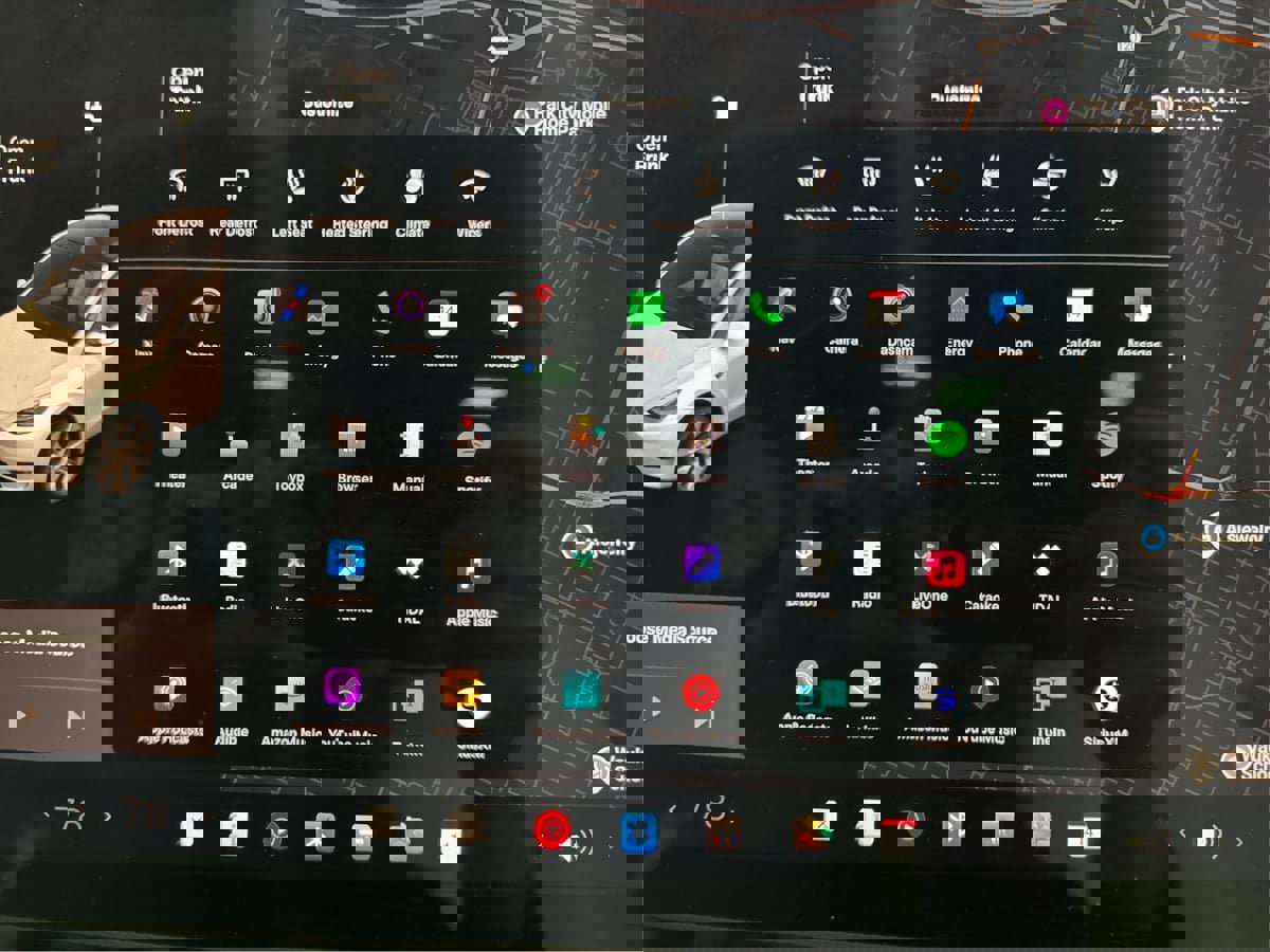 Used 2021 Tesla Model Y Long Range image 31