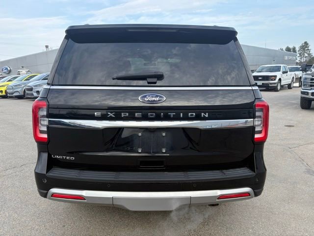 Certified 2024 Ford Expedition Limited image 4