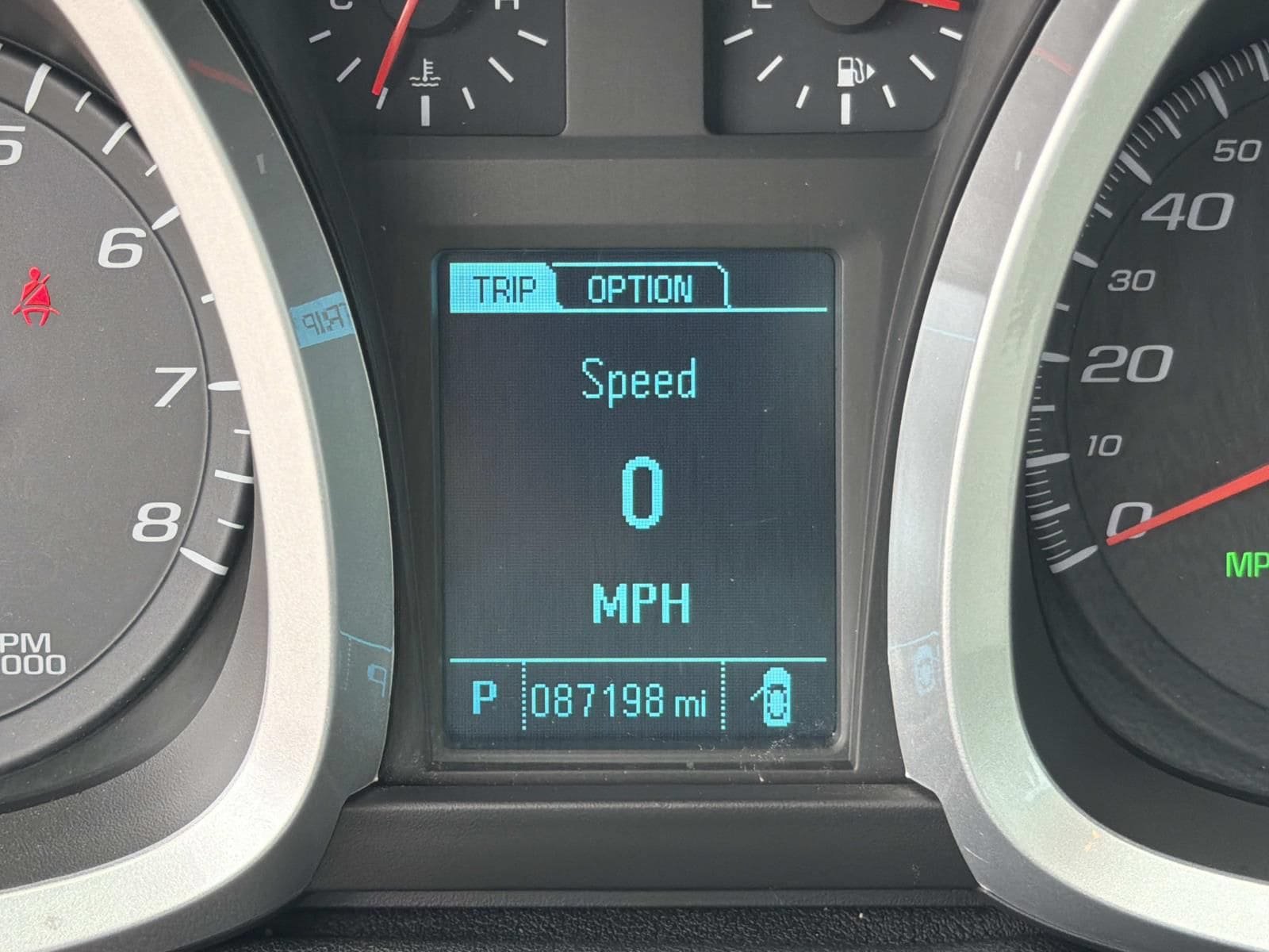 Used 2016 Chevrolet Equinox LTZ w/ Enhanced Convenience Package FWD image 28