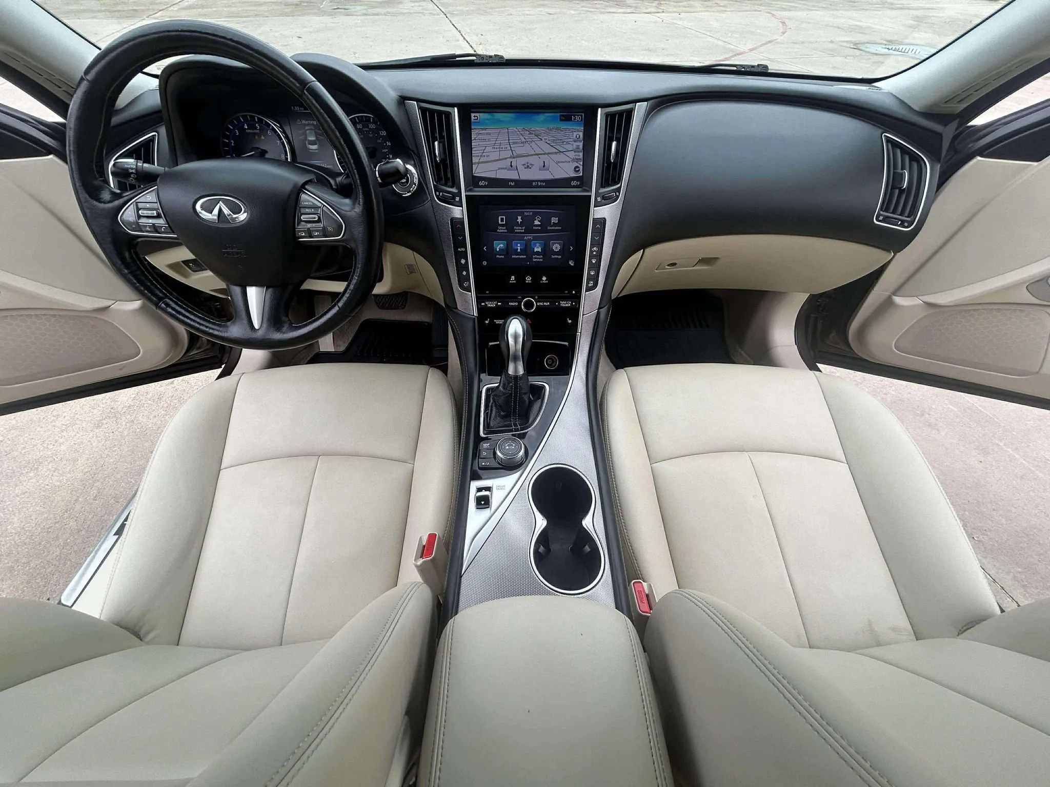 Used 2017 INFINITI Q50 3.0t Premium w/ 3.0T Premium Plus Package image 21