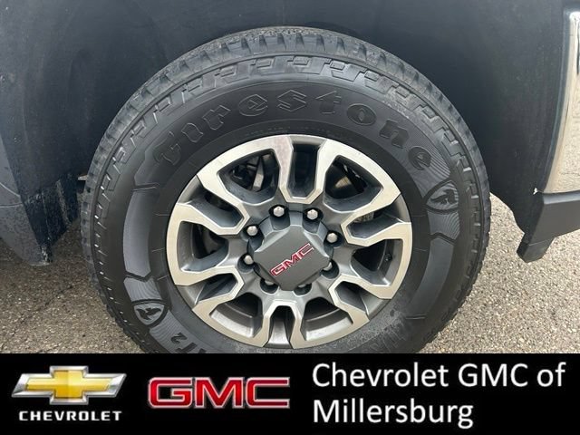 Used 2023 GMC Sierra 2500 SLT w/ SLT Convenience Package AWD/4WD image 12