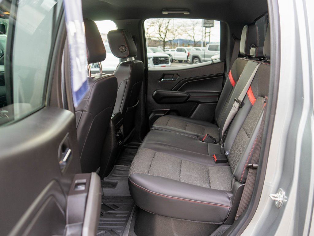 Used 2024 Chevrolet Colorado Z71 image 12