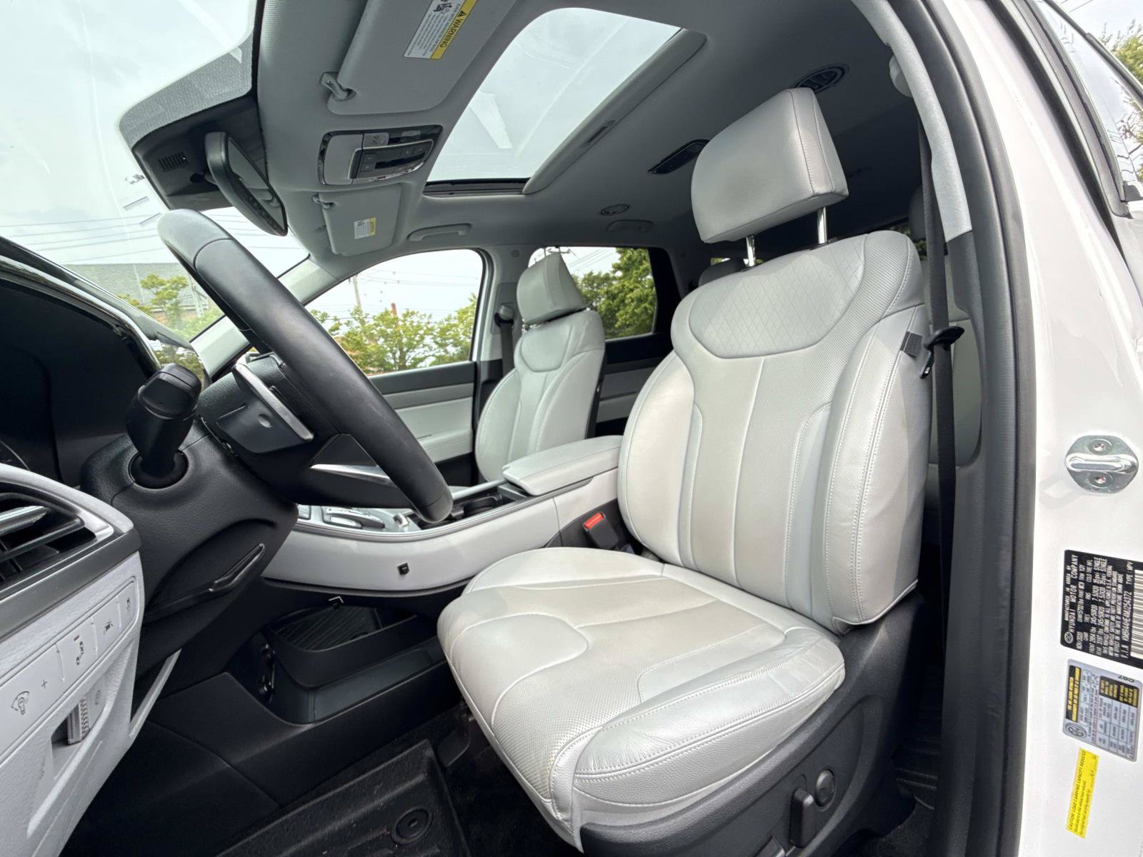 Used 2021 Hyundai Palisade SEL FWD image 12