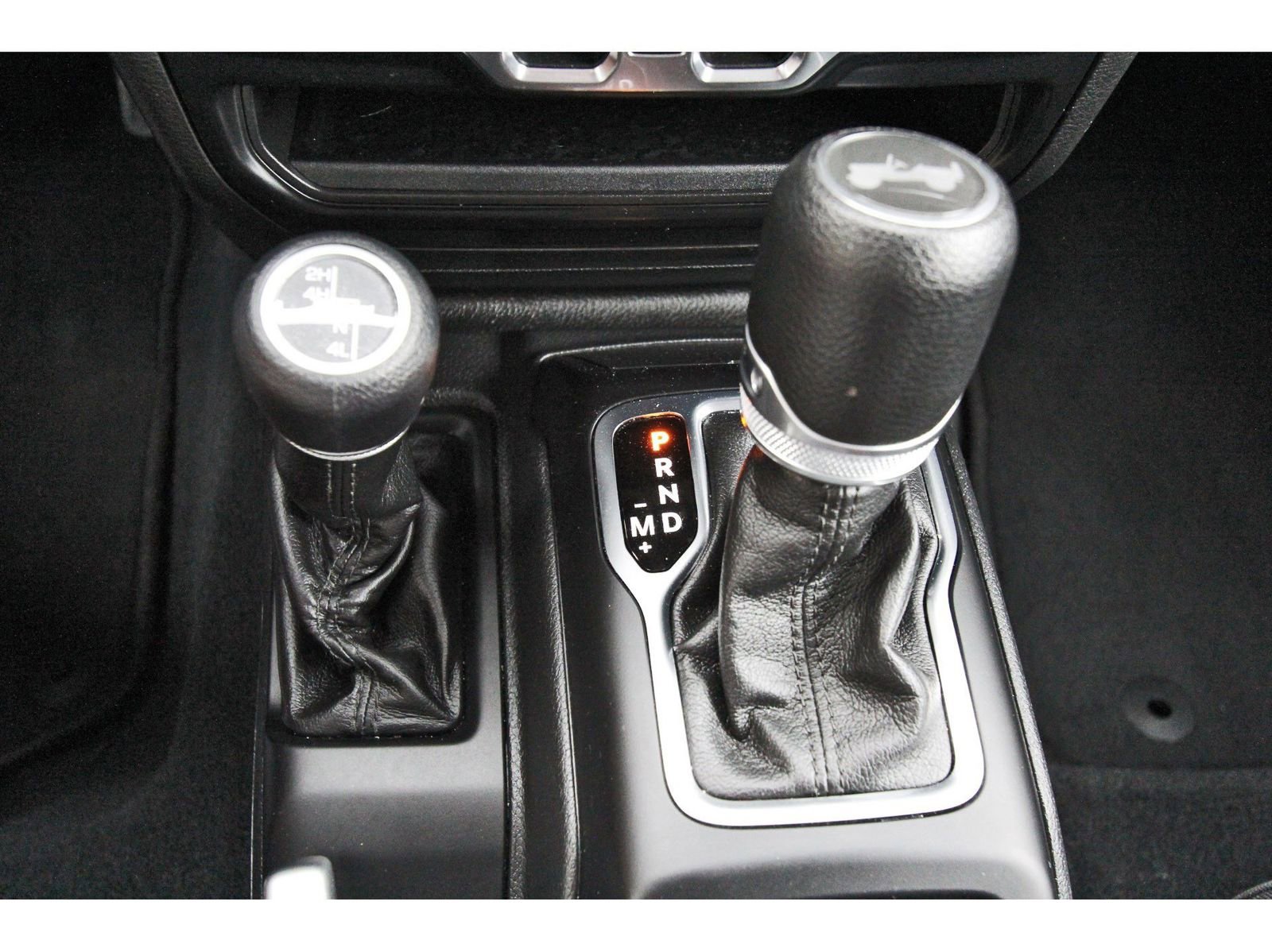 Used 2022 Jeep Wrangler Unlimited Sport AWD/4WD image 26