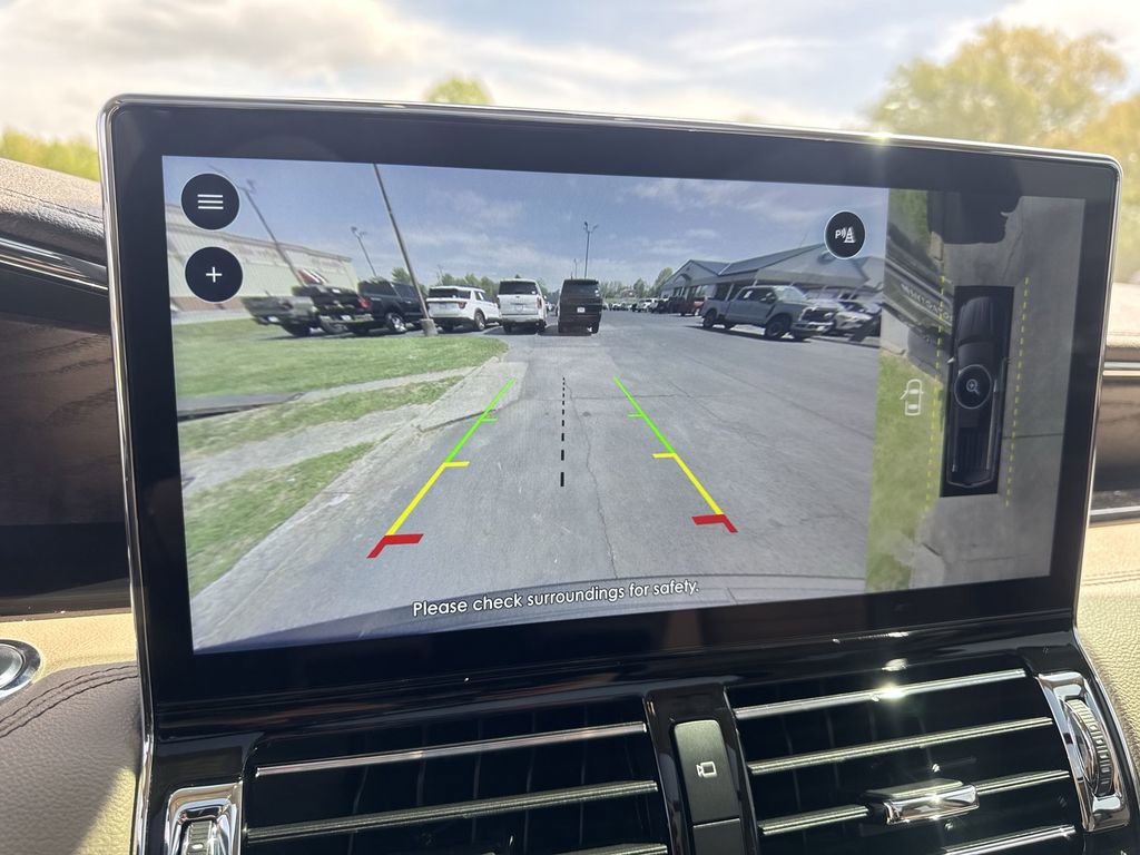 Used 2024 Lincoln Navigator L Reserve AWD/4WD image 17