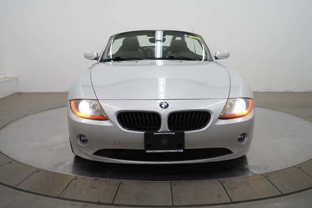 Used 2003 BMW Z4 2.5i image 11