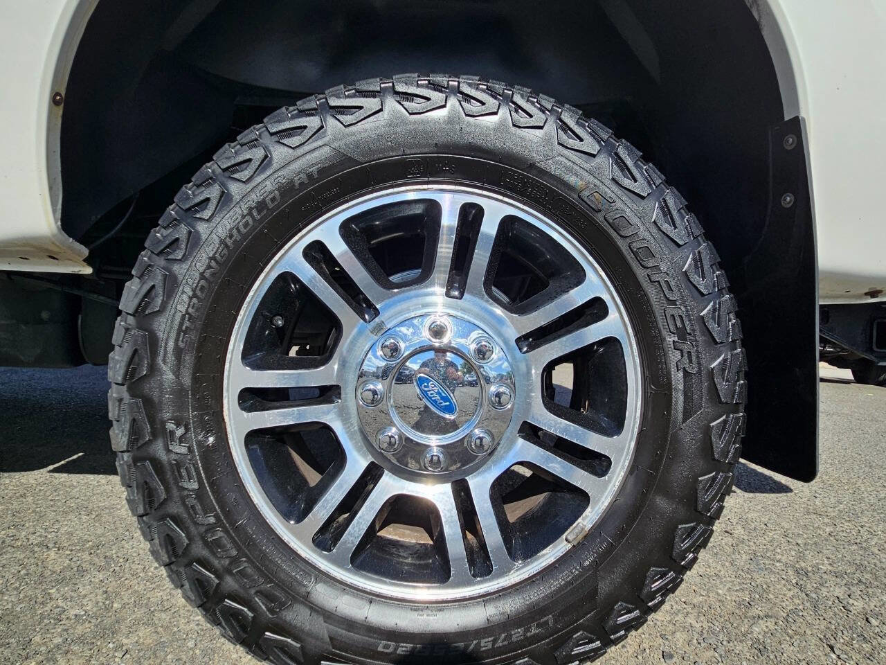 Used 2016 Ford F350 Platinum AWD/4WD image 19