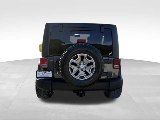 Used 2018 Jeep Wrangler Unlimited Rubicon w/ Cold Weather Group AWD/4WD image 9