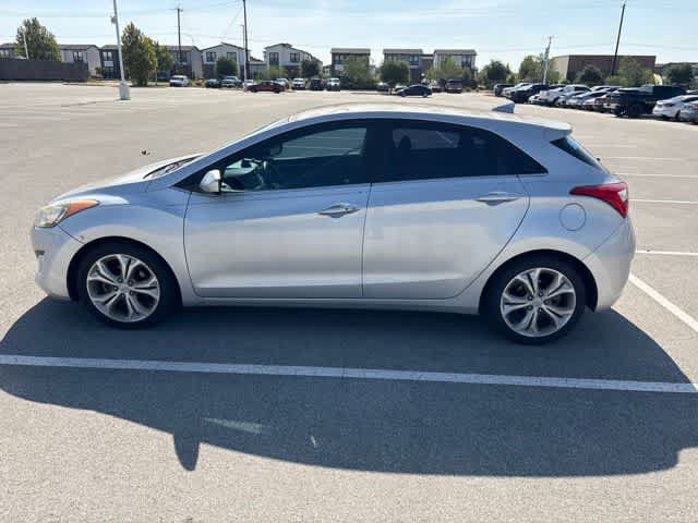 Used 2013 Hyundai Elantra GT w/ Touch & Go Pkg FWD video 2