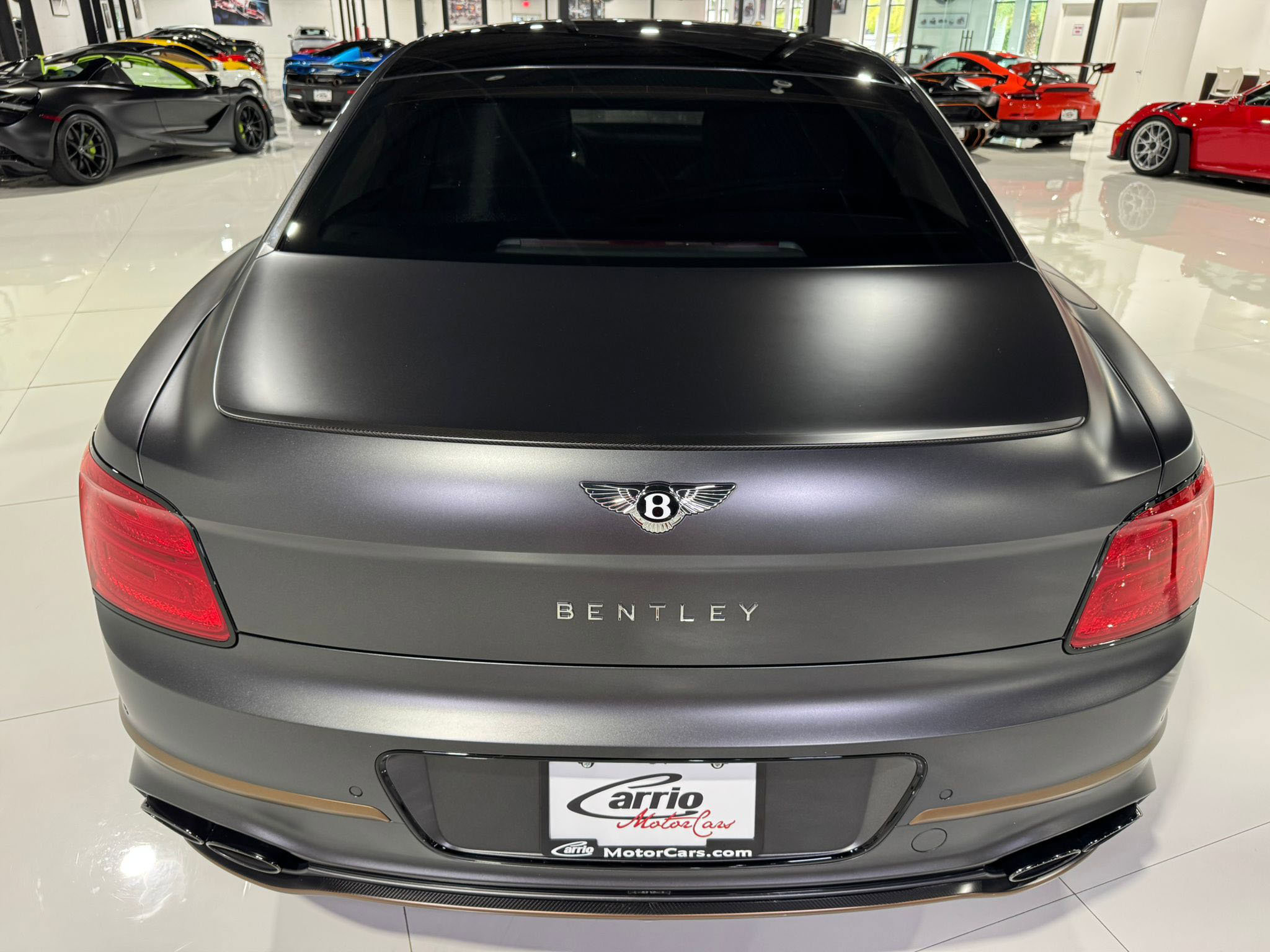 Used 2022 Bentley Flying Spur Plug-In Hybrid image 6