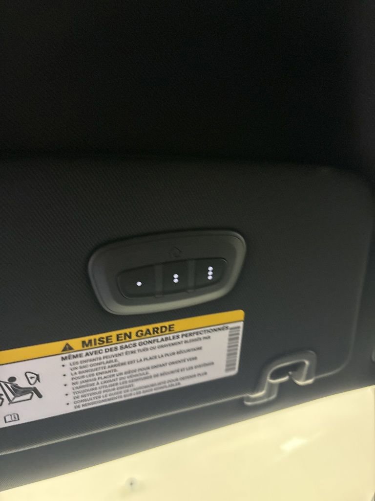 New 2026 Chrysler Pacifica Select w/ S Appearance Package image 15