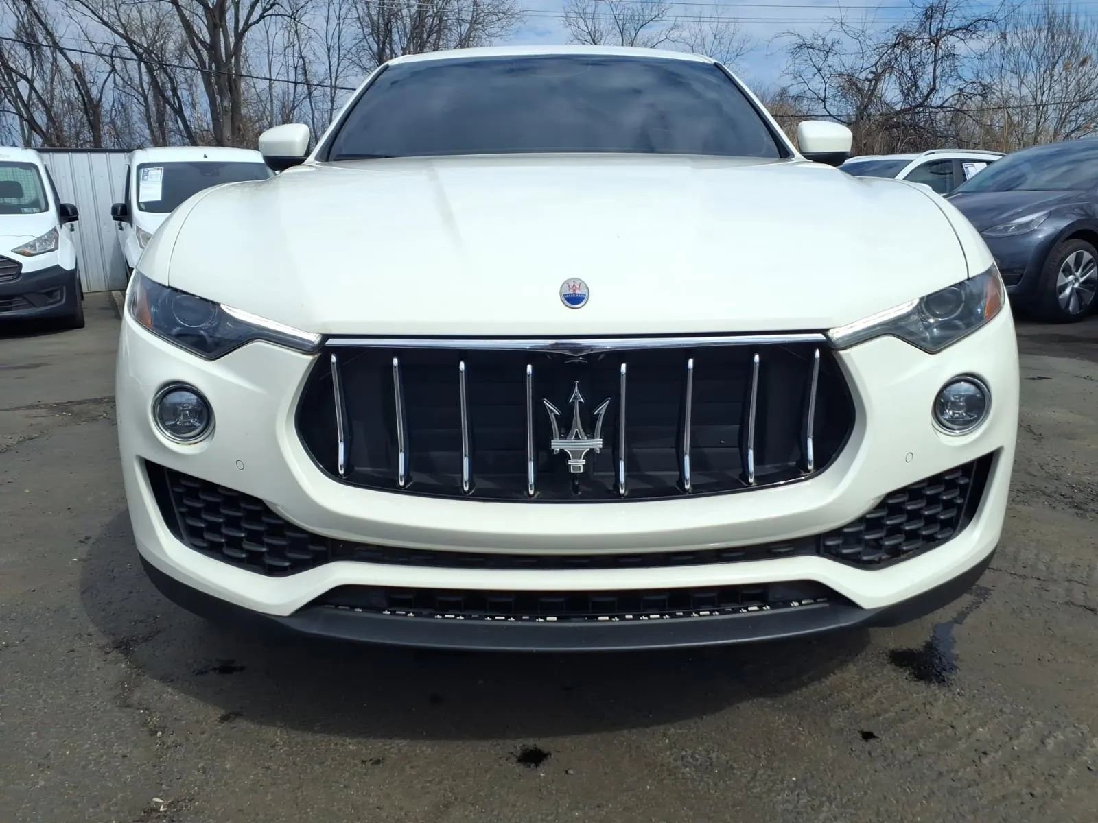 Used 2018 Maserati Levante image 8