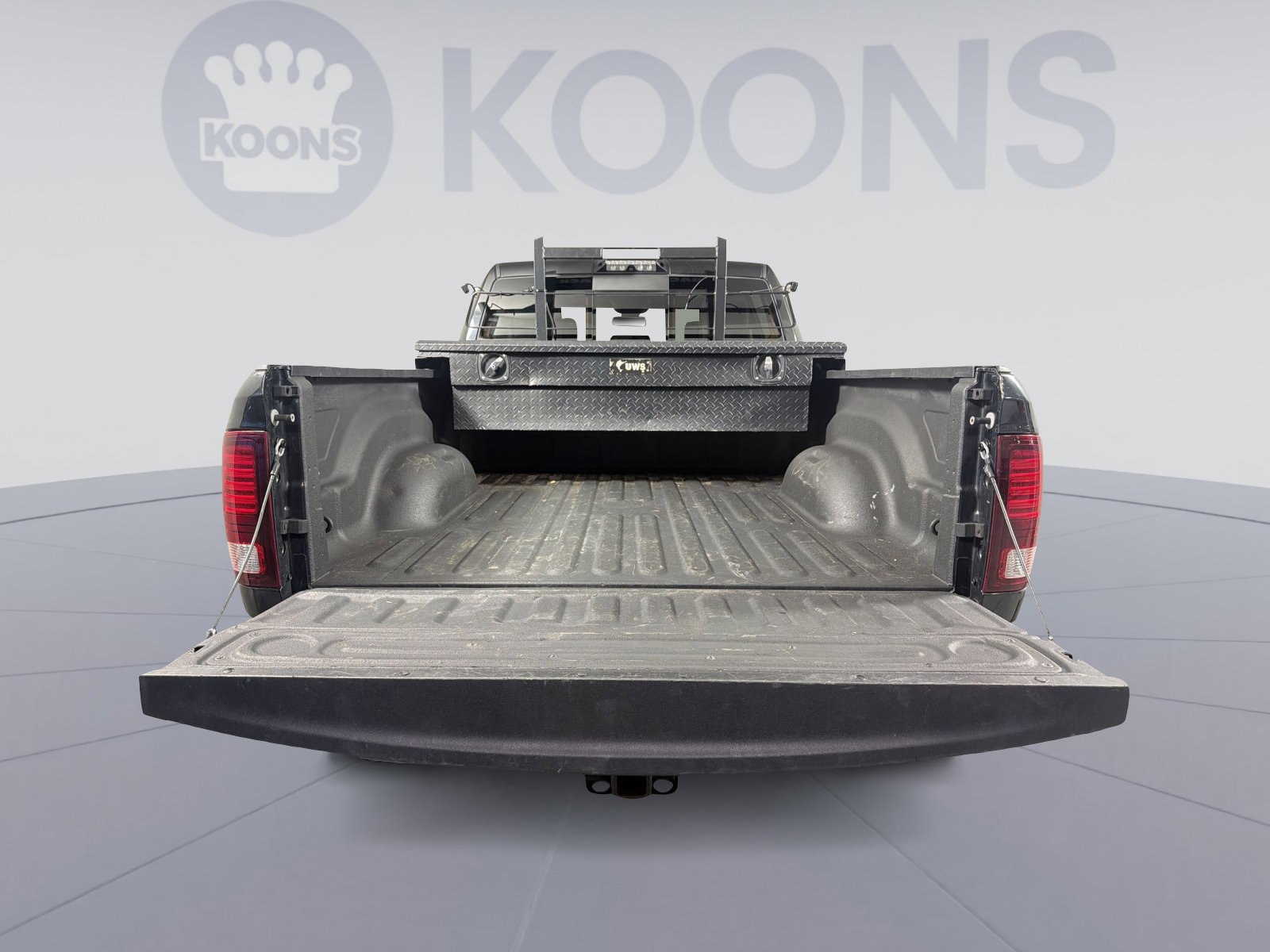 Used 2018 RAM 2500 Laramie w/ Sport Appearance Group image 27