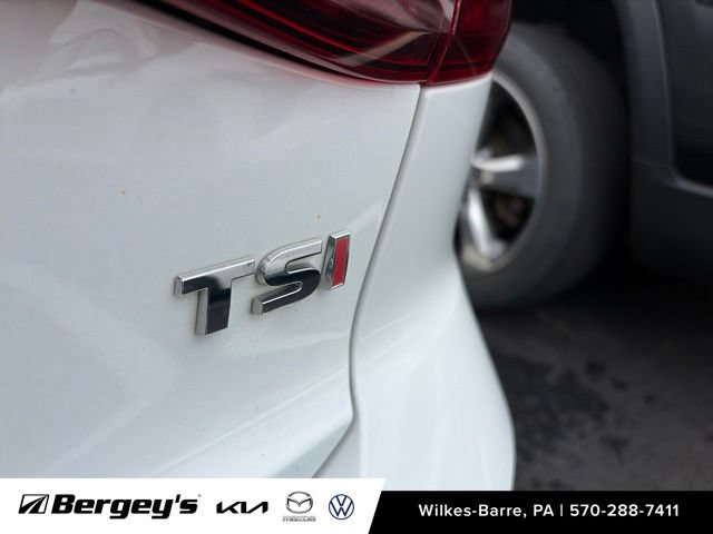 Used 2016 Volkswagen Jetta Sport w/ Lighting Package FWD image 11