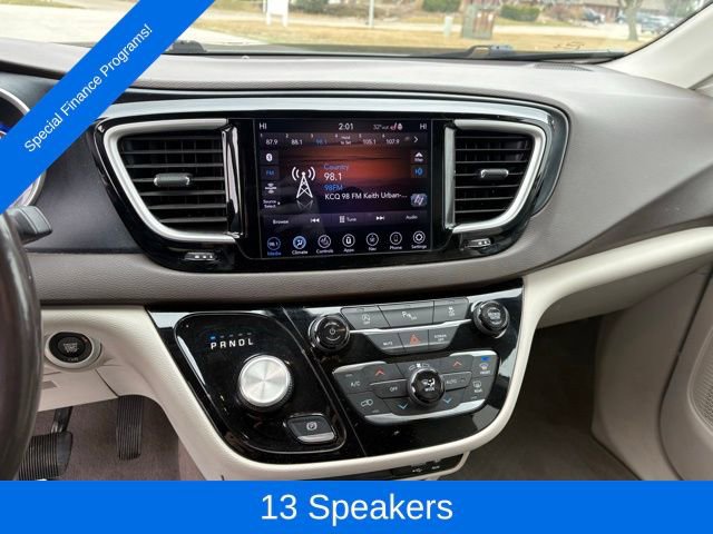Used 2020 Chrysler Pacifica Touring-L Plus image 20