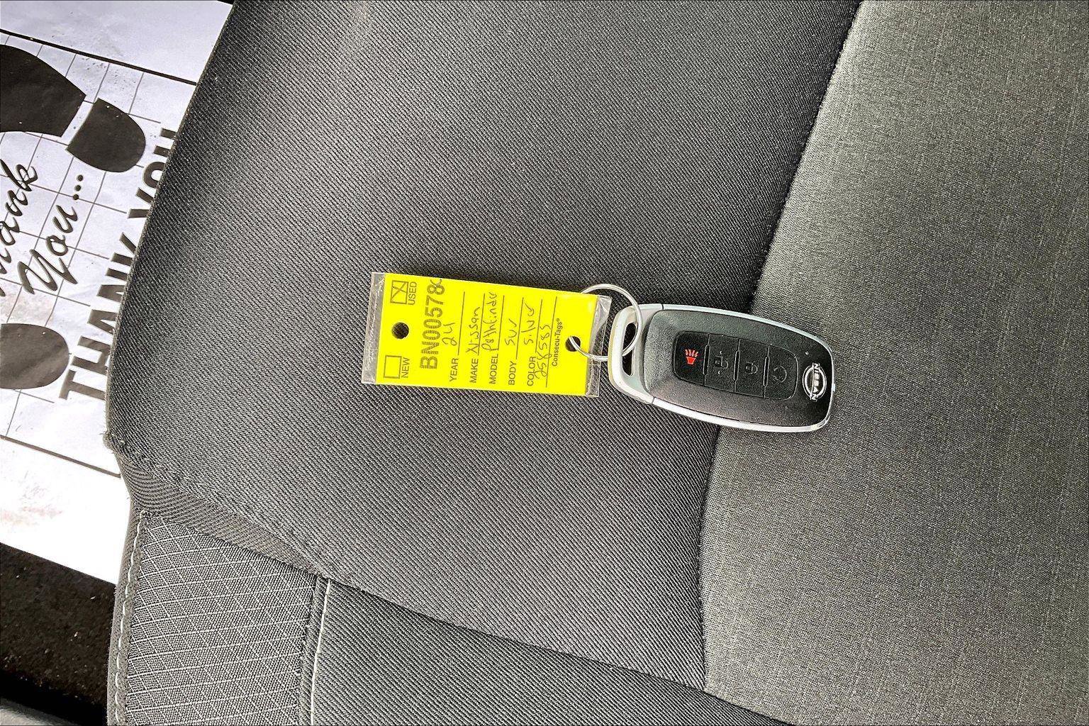 Certified 2024 Nissan Pathfinder SV image 11