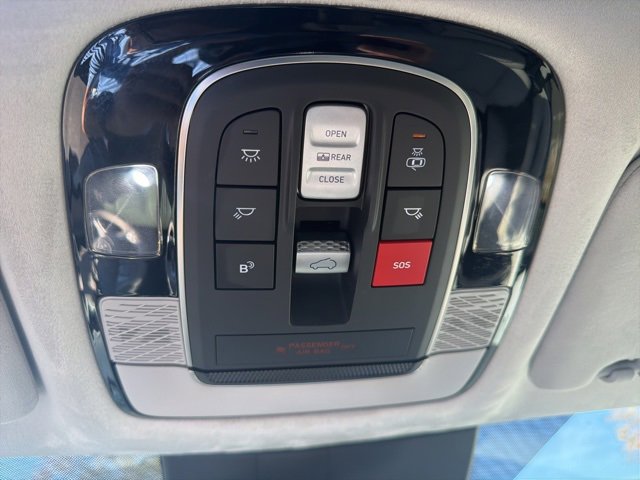 Used 2024 Hyundai Palisade Calligraphy image 32