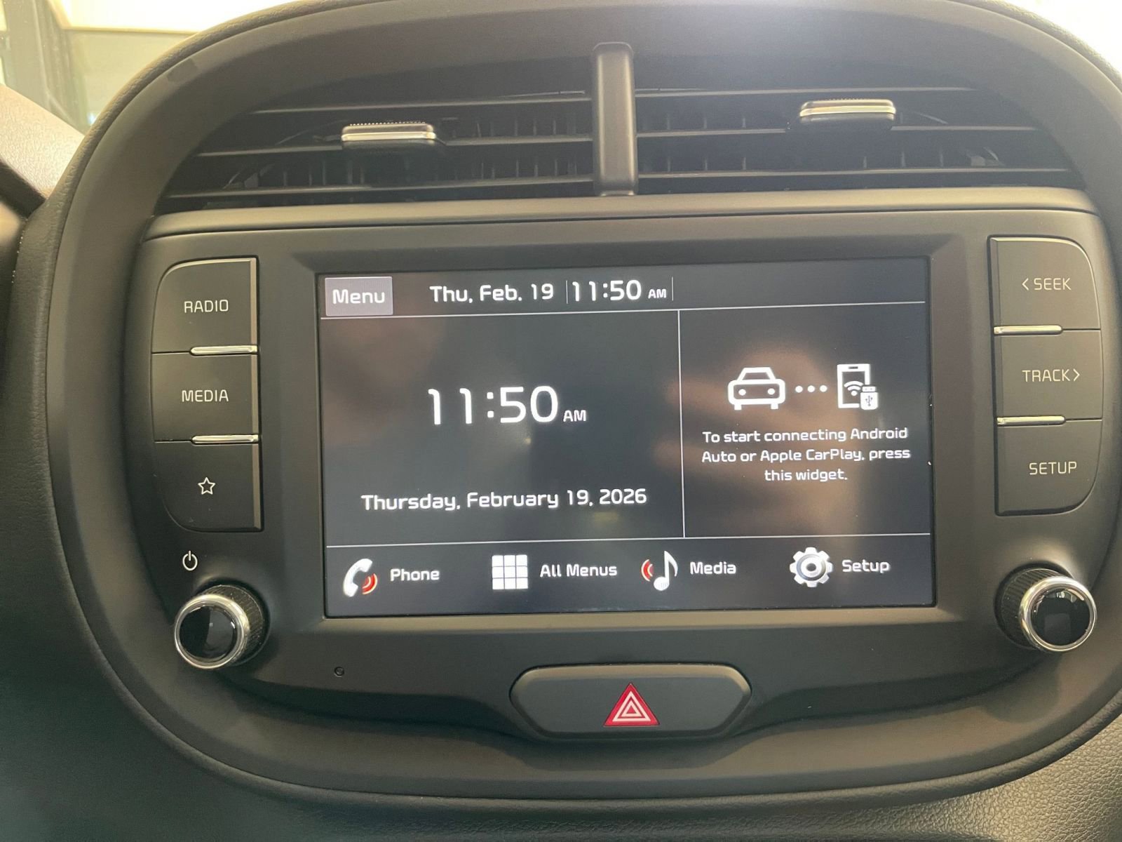 Used 2025 Kia Soul LX w/ LX Technology Package image 17