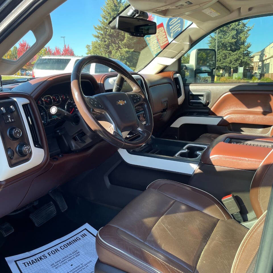 Used 2016 Chevrolet Silverado 2500 High Country image 10