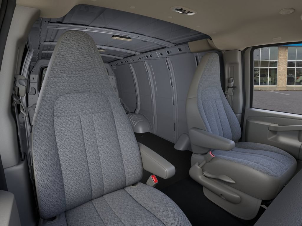 New 2026 GMC Savana 2500 w/ Driver Convenience Package RWD image 16