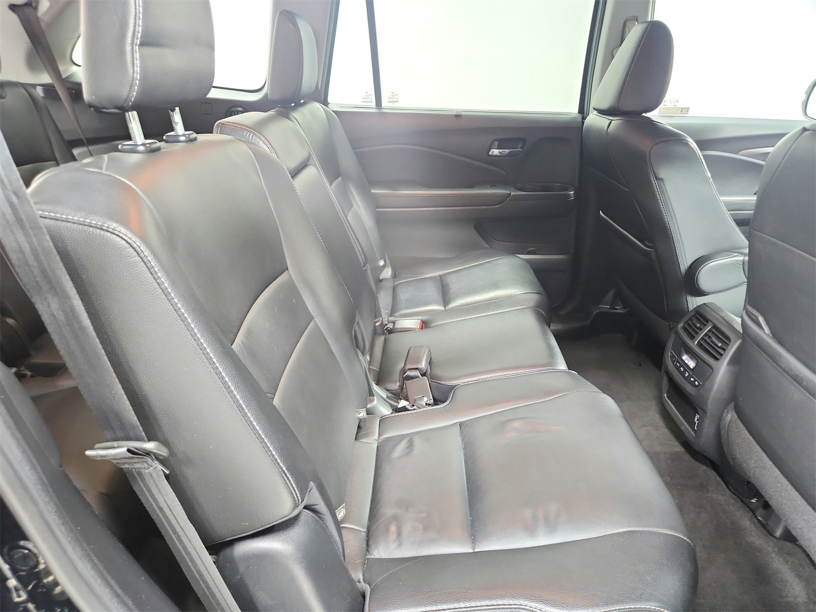 Used 2019 Honda Pilot EX-L image 41