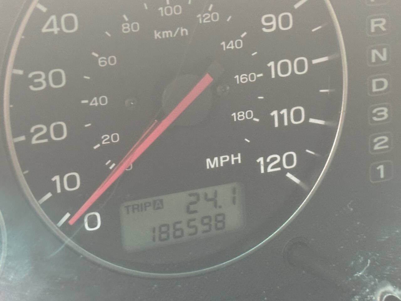 Used 2004 Subaru Outback Wagon image 12