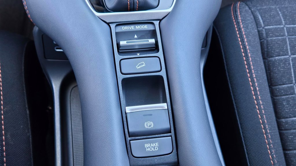 Used 2025 Honda HR-V Sport image 25