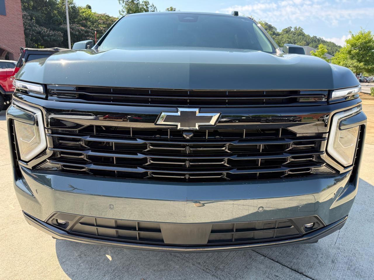Used 2025 Chevrolet Tahoe RST w/ Comfort Package AWD/4WD image 9