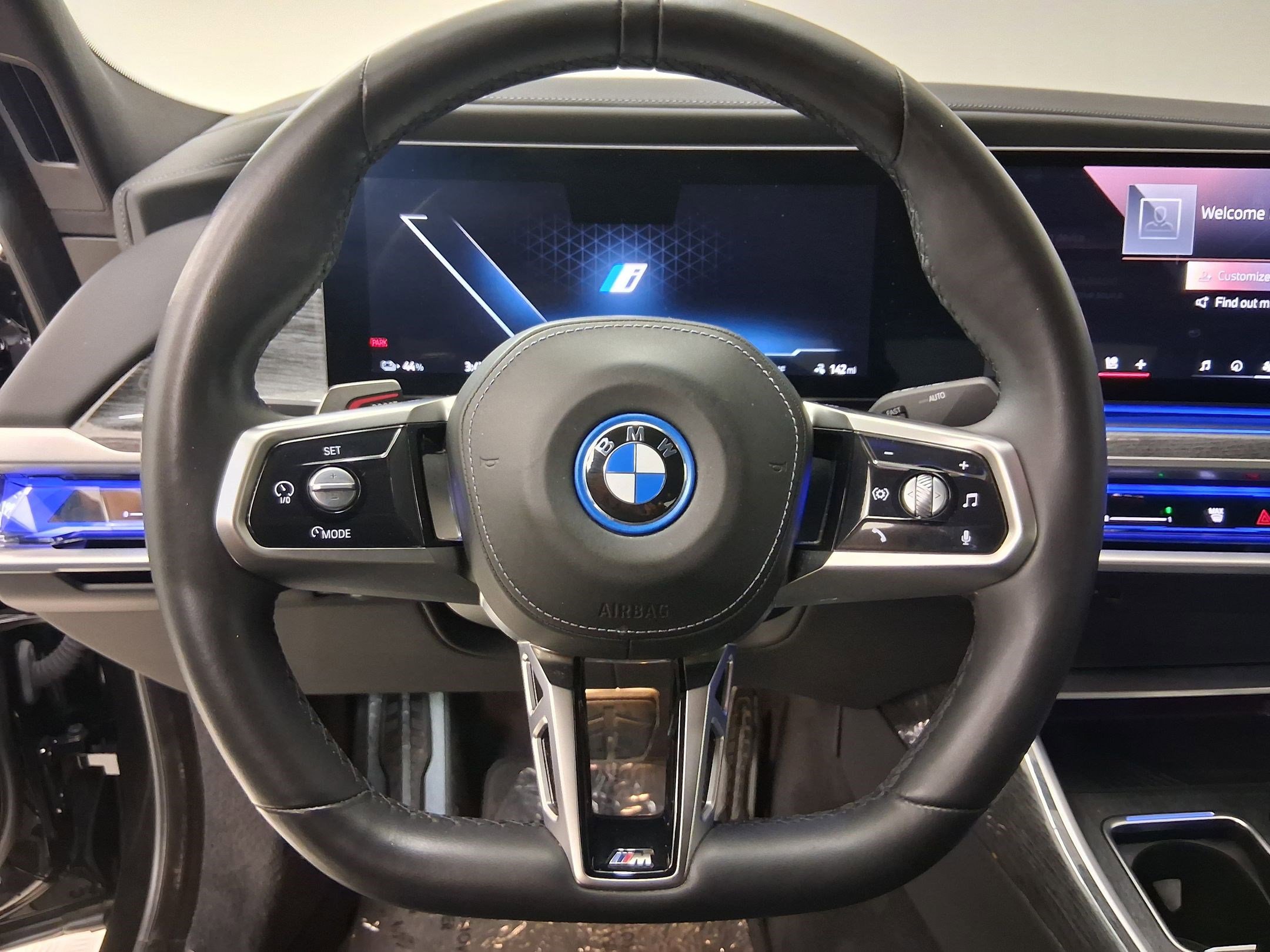Certified 2023 BMW i7 xDrive60 image 13