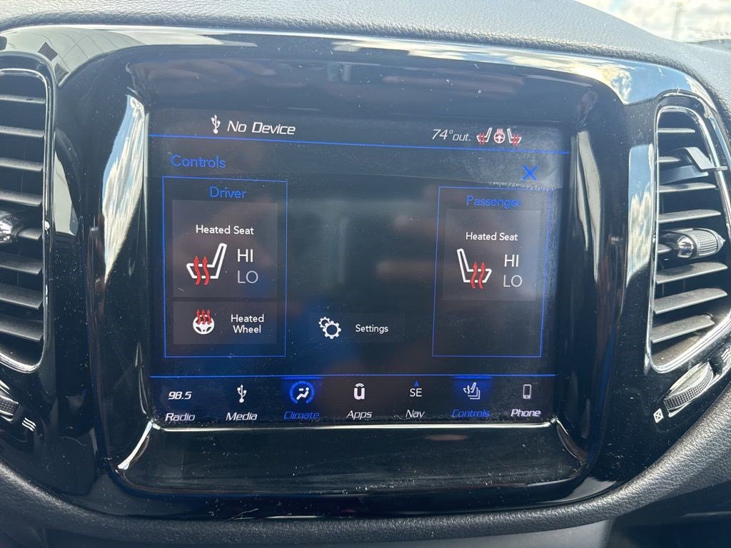 Used 2018 Jeep Compass Limited w/ Navigation Group image 20