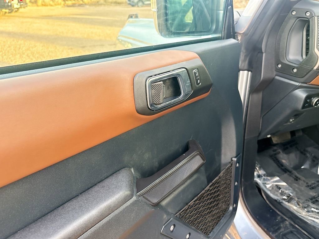 Used 2024 Ford Bronco Outer Banks image 17