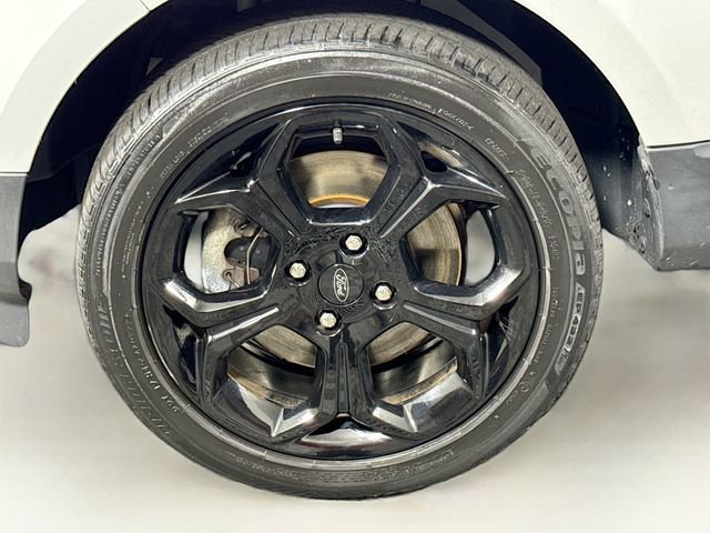 Used 2022 Ford EcoSport SES w/ Interior Protection Package image 28